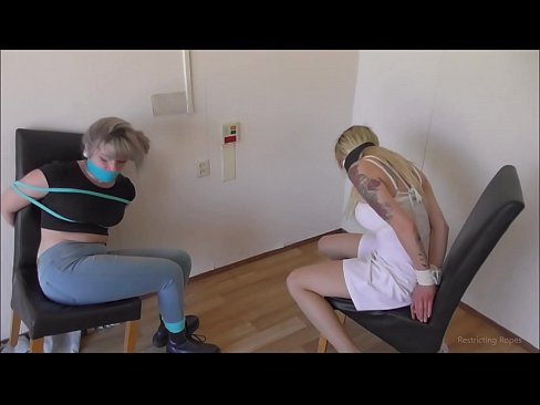 ❤️ Süchtig / gefesselt und geknebelt / Jungfrau in Nöten ️ Super sex bei porn de.villagesexvideos.ru